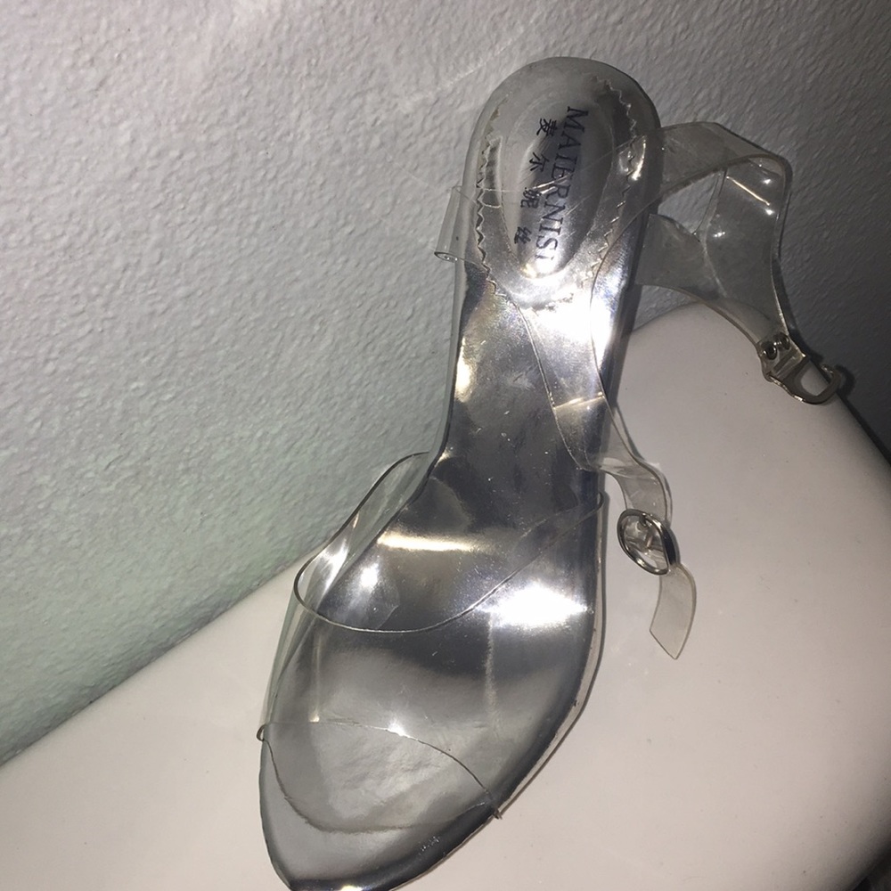 Shoes - Picture 2 of 2